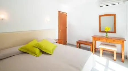 Sunset Oasis Ibiza (adults Only) 2* 샌안토니오